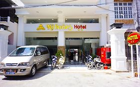 Nữ Hoàng Hotel